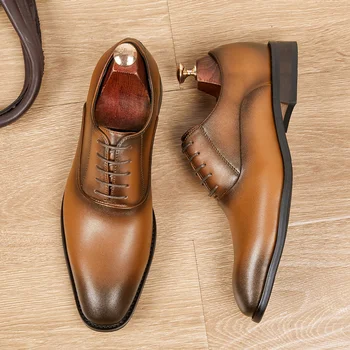 Nahast Meeste kingad nahast 2023 uus härrasmees äri kleit nahast kingad Noorte vabaaja puidust root Oxford ühe kingad